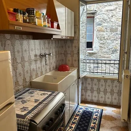 Le Nid Du Village Daire Apricale